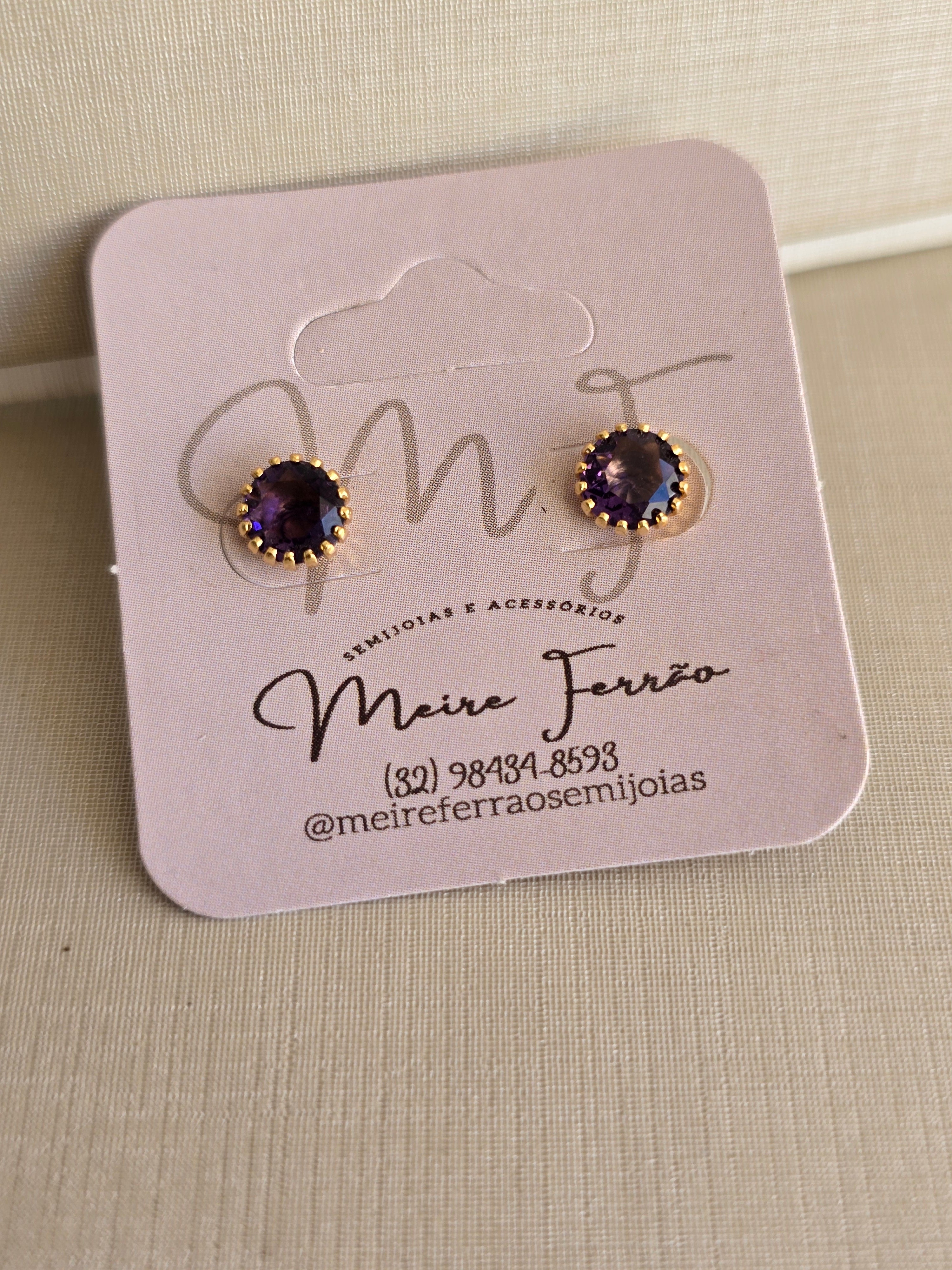 Brinco de Zircônia Royale, banhado a ouro 18k com verniz antialérgico