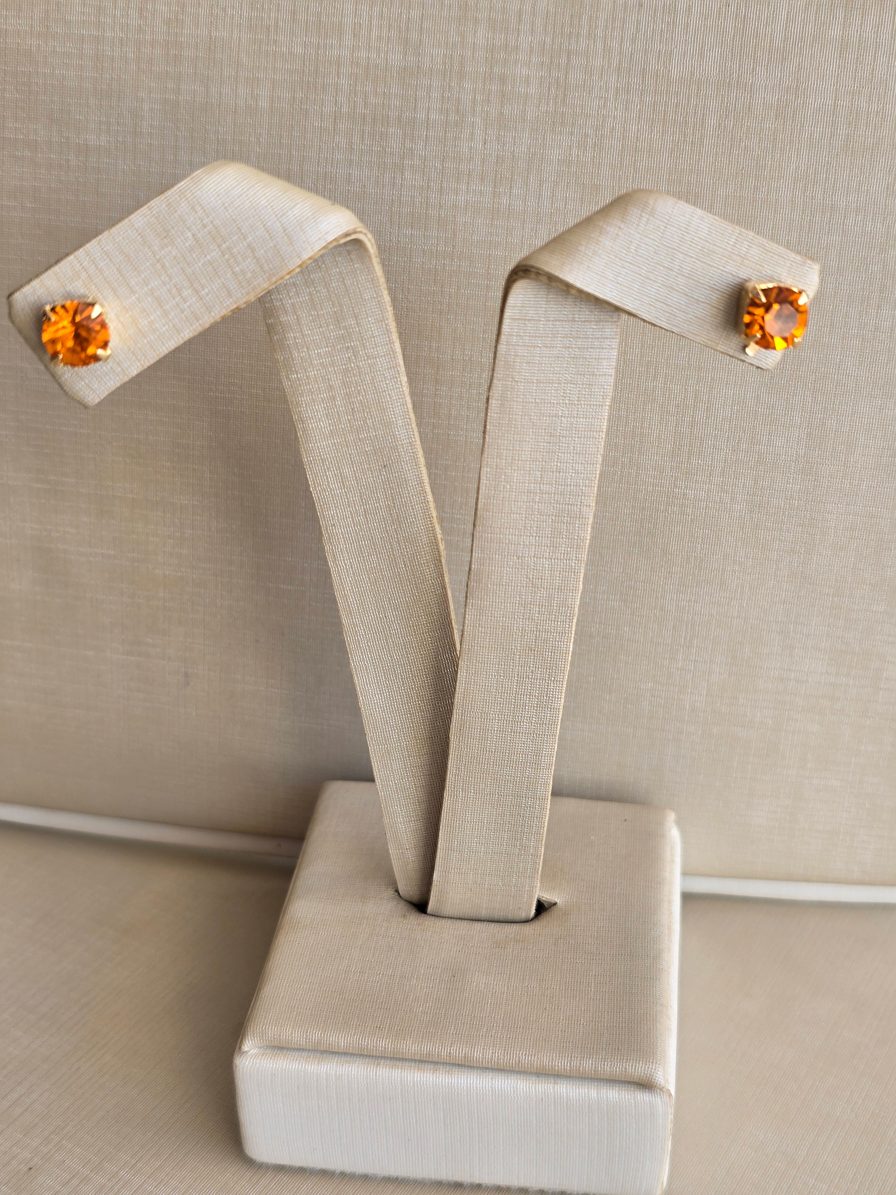 Brinco de Zircônia Premium, banhado a ouro 18k com verniz antialérgico