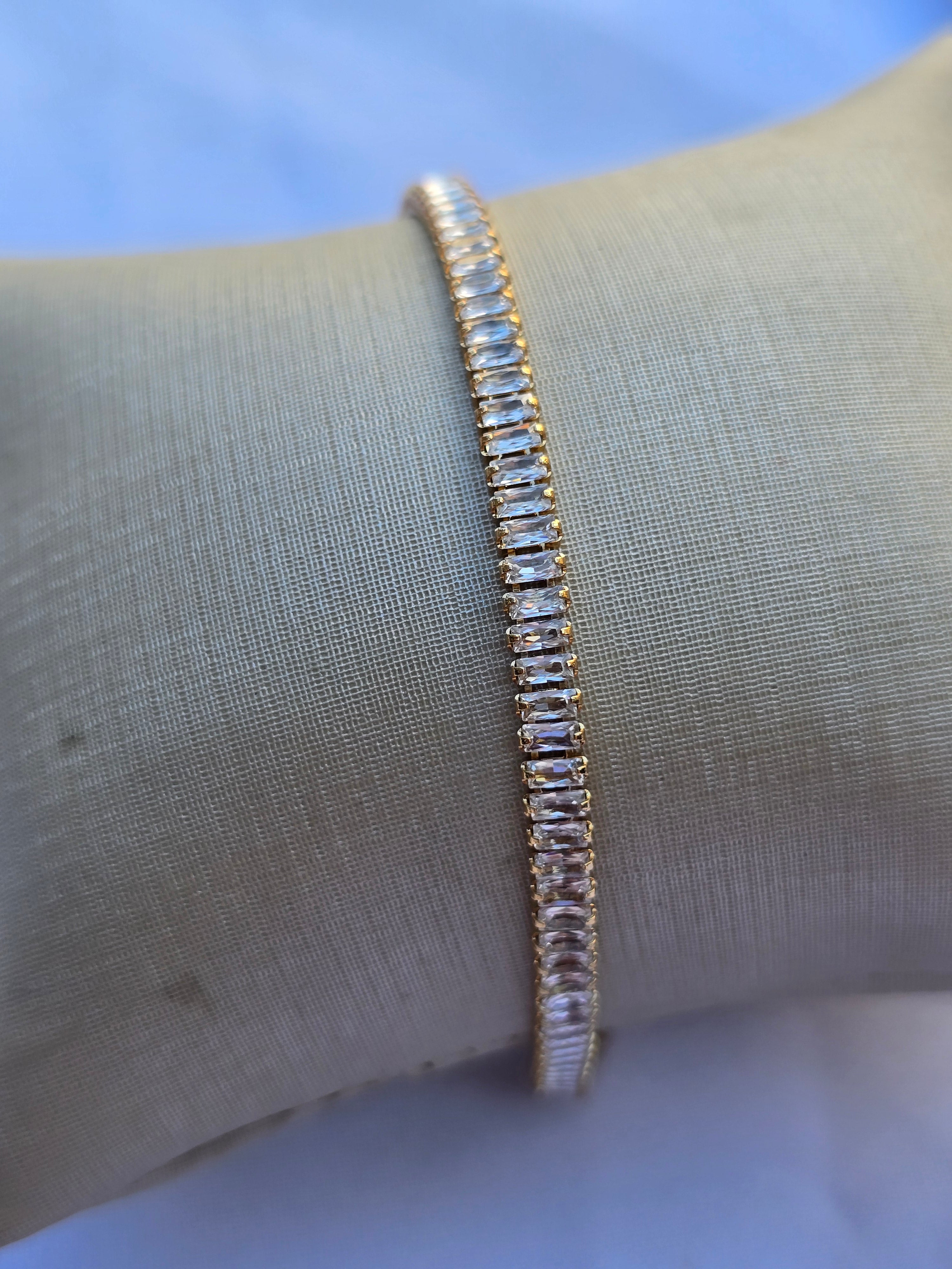 Conjunto Aurora Baguette Dourado