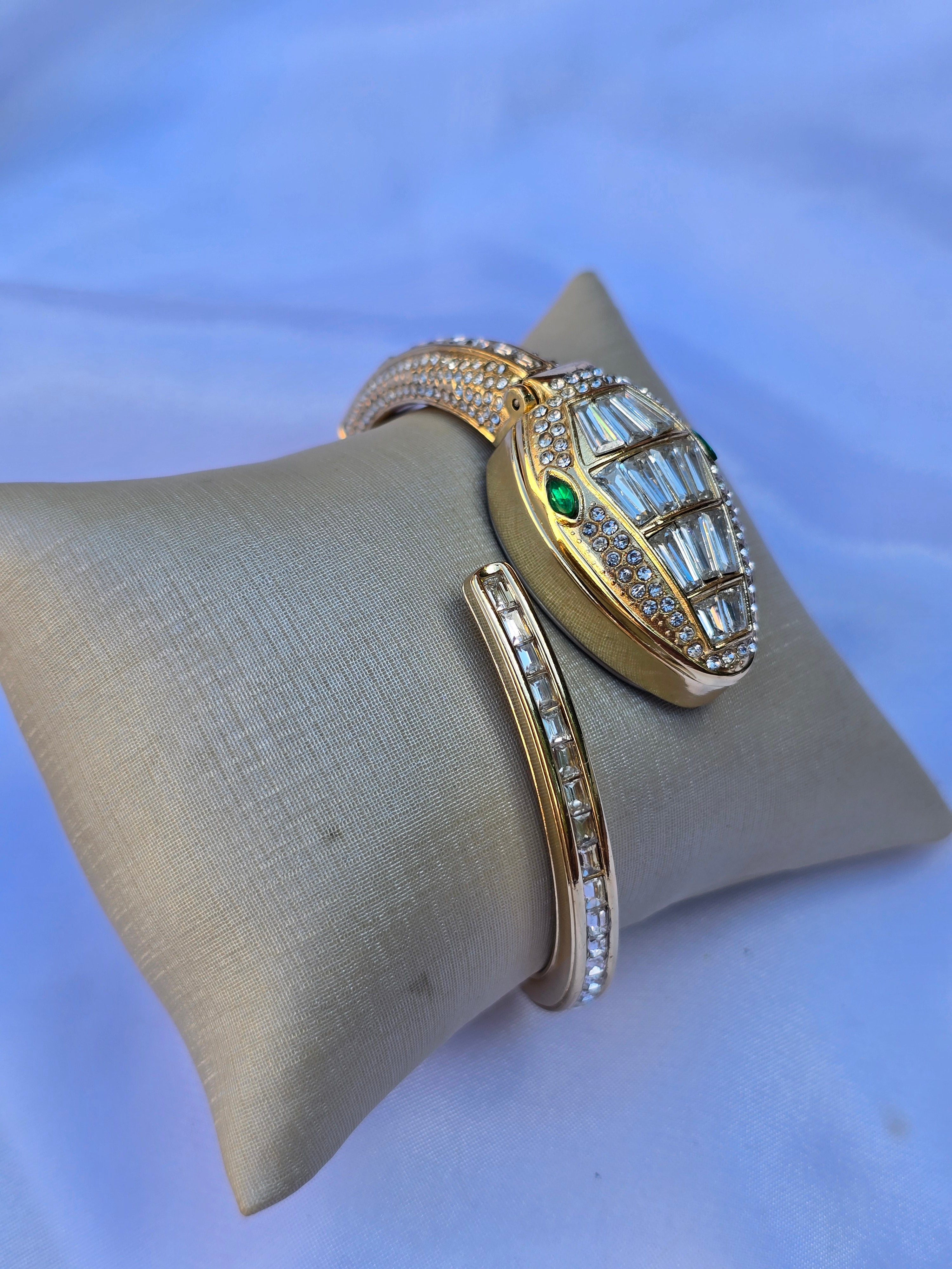 Relógio Dourado Serpente Lux com Zircônias