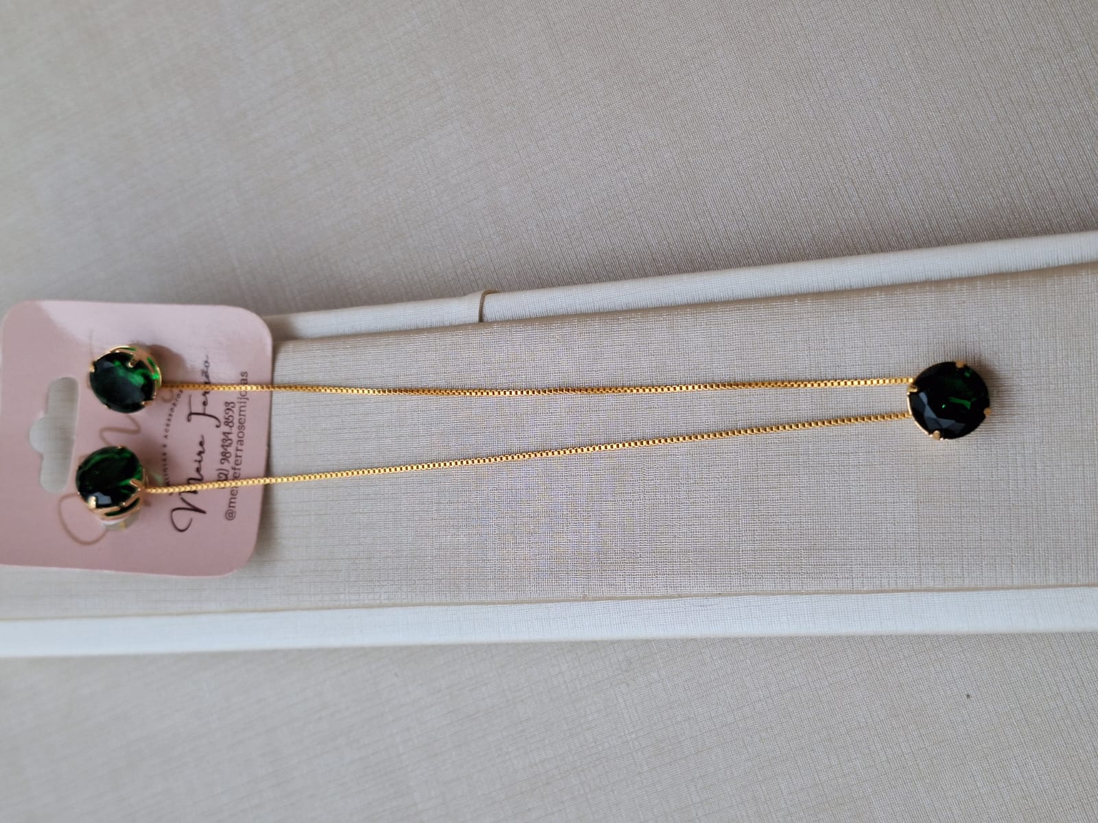 Conjunto de esmeralda , banhado a ouro 18k e com verniz antialérgico