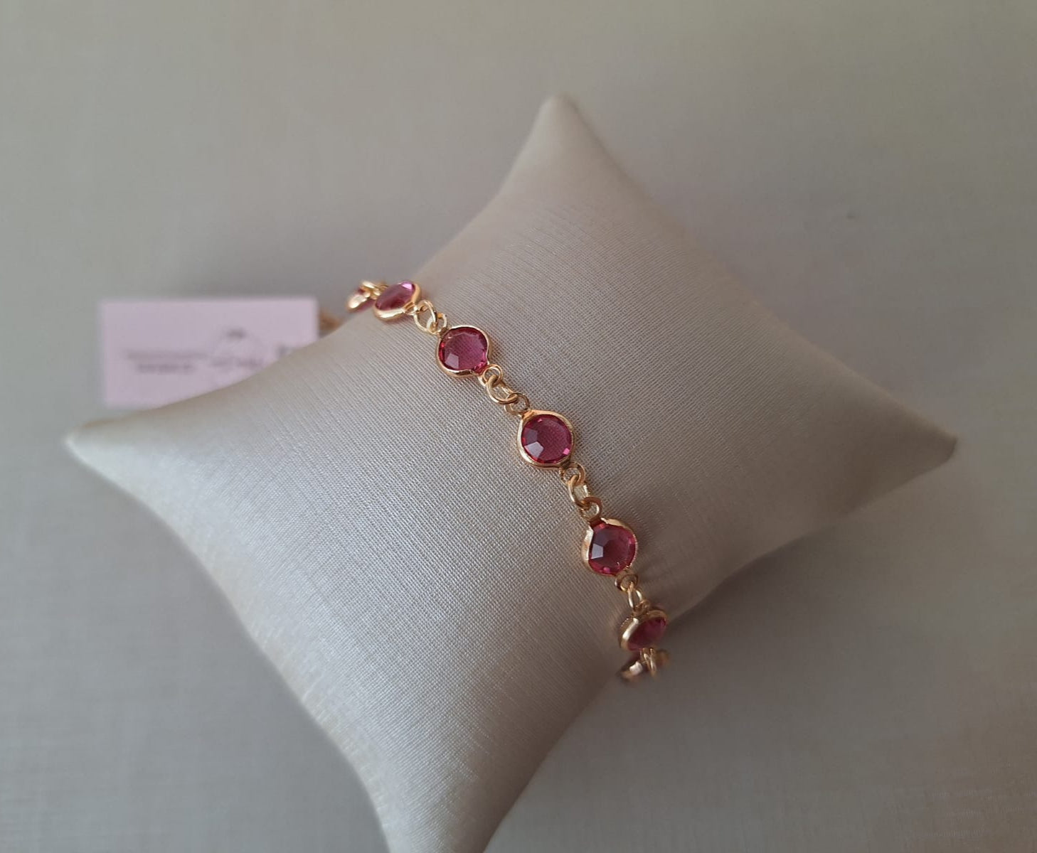 Pulseira banhada a ouro 18k e com verniz antialérgico ✨💖.